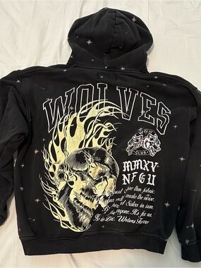Darc Sport Wolves club Graphic Skull Hoodie in Black & Pale Yellow Stars sparkle